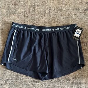 Under Armour Women's XL  Athletic Shorts - NWT